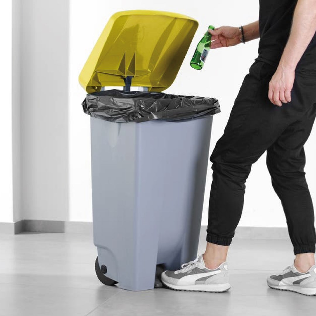 Veko k nádobe na odpadky s pedálom žlté