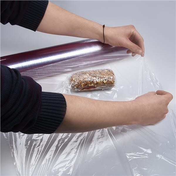 Potravinová fólia, PVC rolka 8my, 29 cm x 300 m